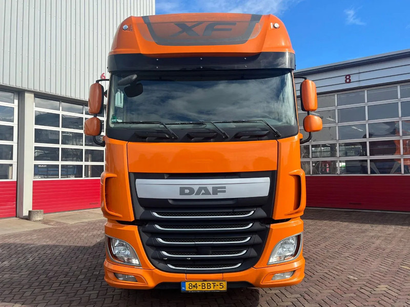 DAF XF 460 FT EURO 6 - Xe đầu kéo: hình 2 DAF XF 460 FT EURO 6 - Xe đầu kéo: hình 2