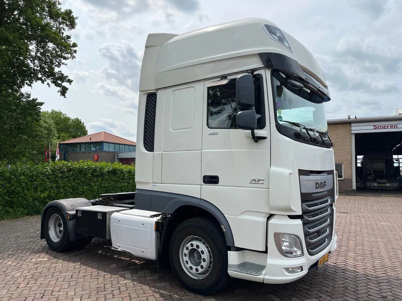 DAF XF 460 FT - Xe đầu kéo: hình 1 DAF XF 460 FT - Xe đầu kéo: hình 1