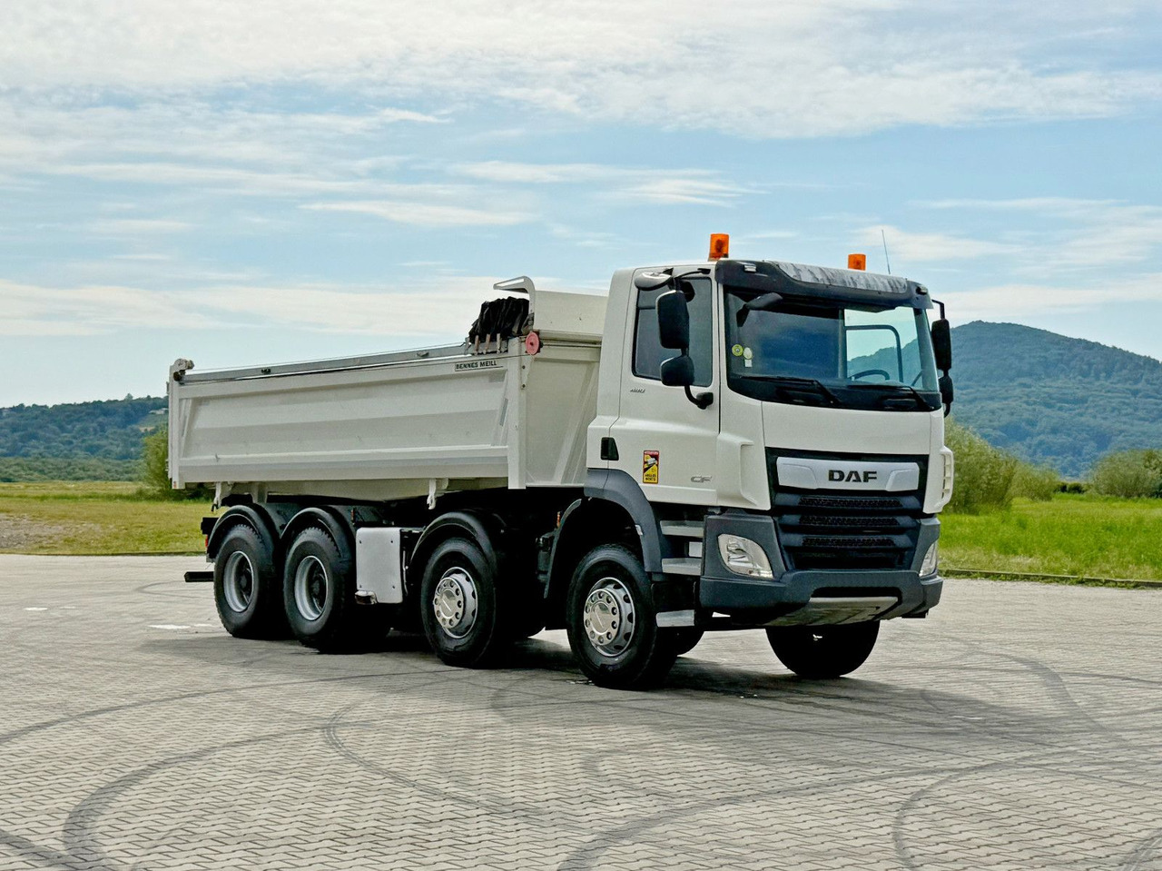 DAF CF 480 * Kipper 6,00 m + BORDMATIC/ 8x4 * TOP - Xe ben, Xe cẩu tự hành: hình 2 DAF CF 480 * Kipper 6,00 m + BORDMATIC/ 8x4 * TOP - Xe ben, Xe cẩu tự hành: hình 2