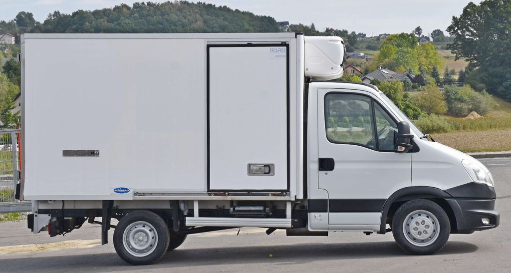 Iveco DAILY 35S13* Kühlkoffer 2,00 m * TOPZUSTAND Iveco DAILY 35S13 * Kühlkoffer * TOPZUSTAND - Xe tải đông lạnh, Xe cẩu tự hành: hình 3 Iveco DAILY 35S13* Kühlkoffer 2,00 m * TOPZUSTAND Iveco DAILY 35S13 * Kühlkoffer * TOPZUSTAND - Xe tải đông lạnh, Xe cẩu tự hành: hình 3