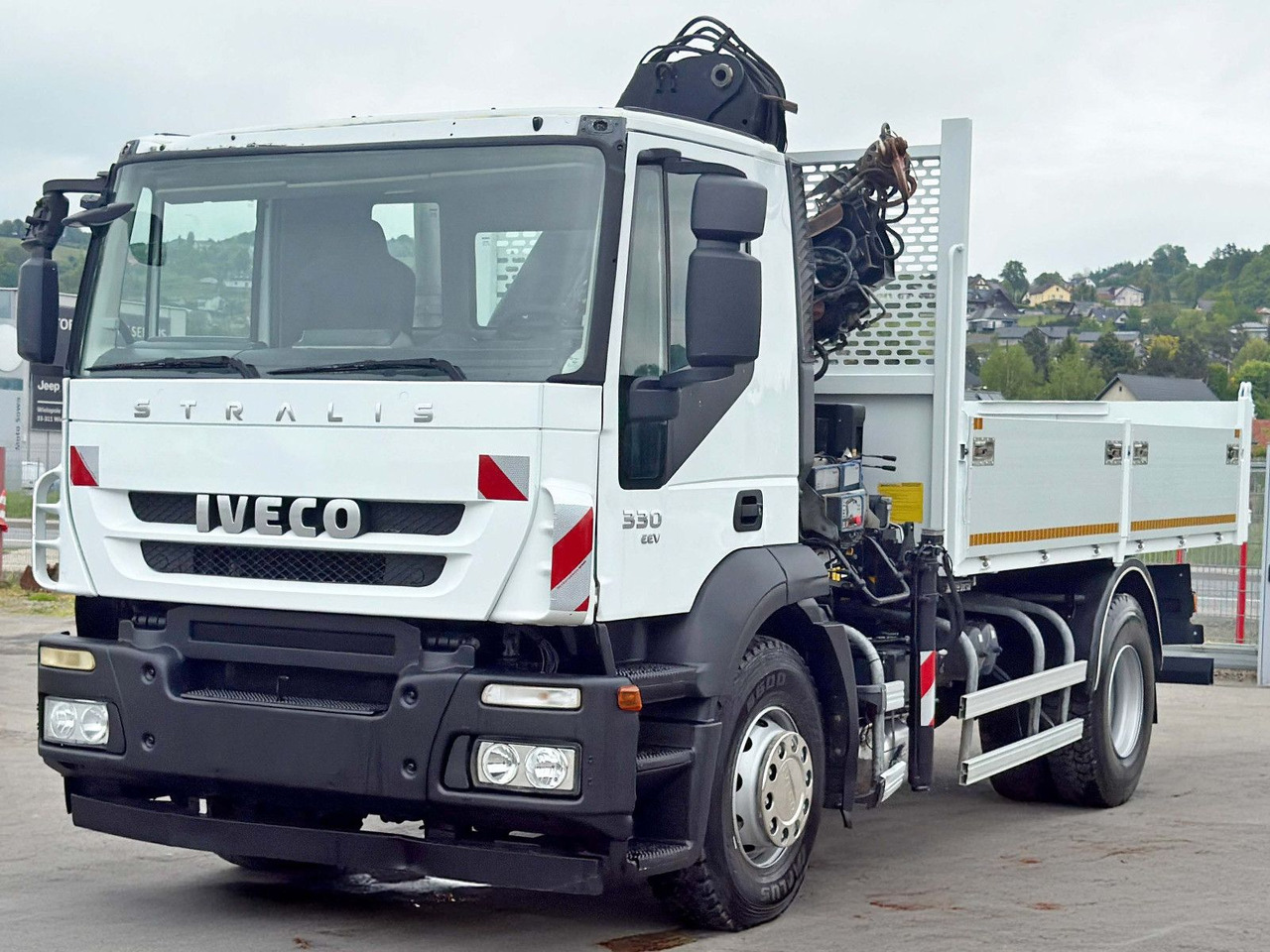 Iveco STRALIS 330 *HIAB 144 BS-3 HIDUO* TOPZUSTAND - Xe cẩu tự hành: hình 4 Iveco STRALIS 330 *HIAB 144 BS-3 HIDUO* TOPZUSTAND - Xe cẩu tự hành: hình 4