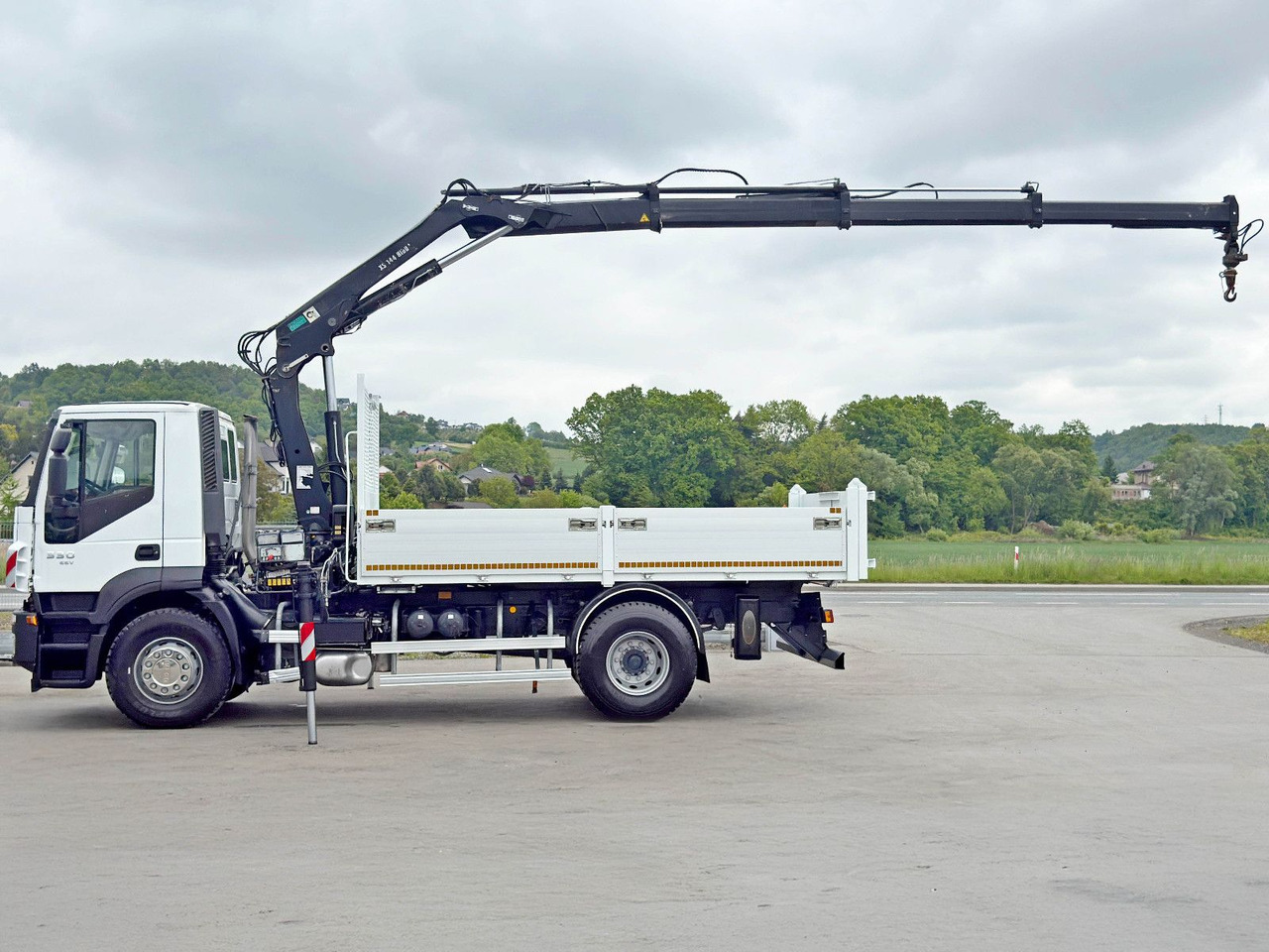 Iveco STRALIS 330 *HIAB 144 BS-3 HIDUO* TOPZUSTAND - Xe cẩu tự hành: hình 5 Iveco STRALIS 330 *HIAB 144 BS-3 HIDUO* TOPZUSTAND - Xe cẩu tự hành: hình 5