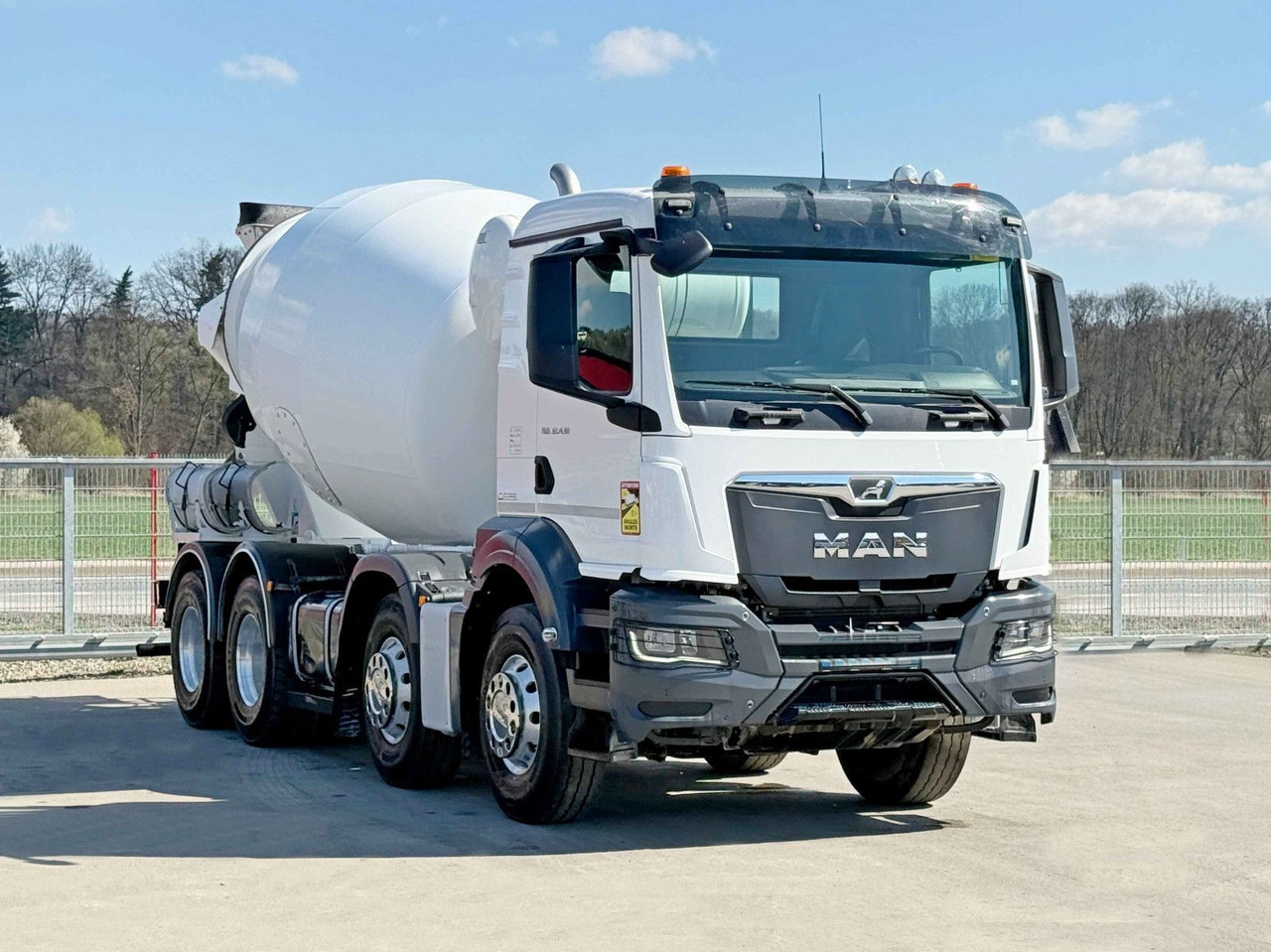 MAN TGS 32.430 * Betonmischer / 8x4 * TOP - Xe trộn bê tông: hình 1 MAN TGS 32.430 * Betonmischer / 8x4 * TOP - Xe trộn bê tông: hình 1