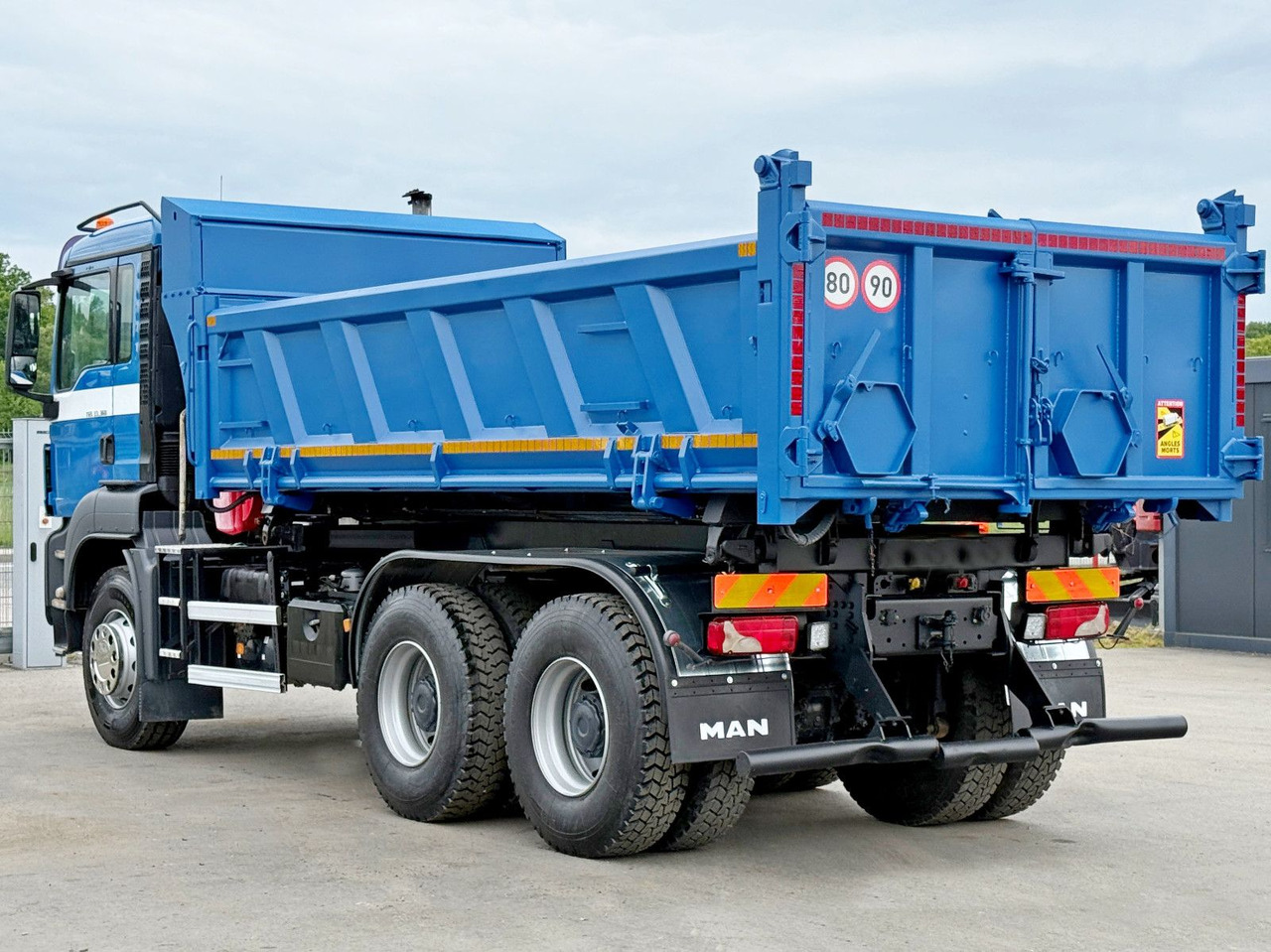 Xe ben, Xe cẩu tự hành MAN TGS 33.360 * KIPPER 5,10 m + BORDMATIC /6x4* TOP: hình 7
