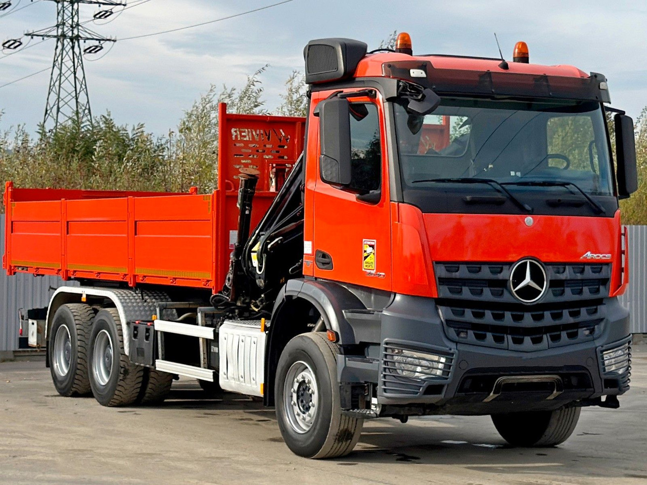 Mercedes-Benz AROCS 2640 *HIAB 144 BS - 3/FUNK + * 6x4 - Xe cẩu tự hành: hình 3 Mercedes-Benz AROCS 2640 *HIAB 144 BS - 3/FUNK + * 6x4 - Xe cẩu tự hành: hình 3