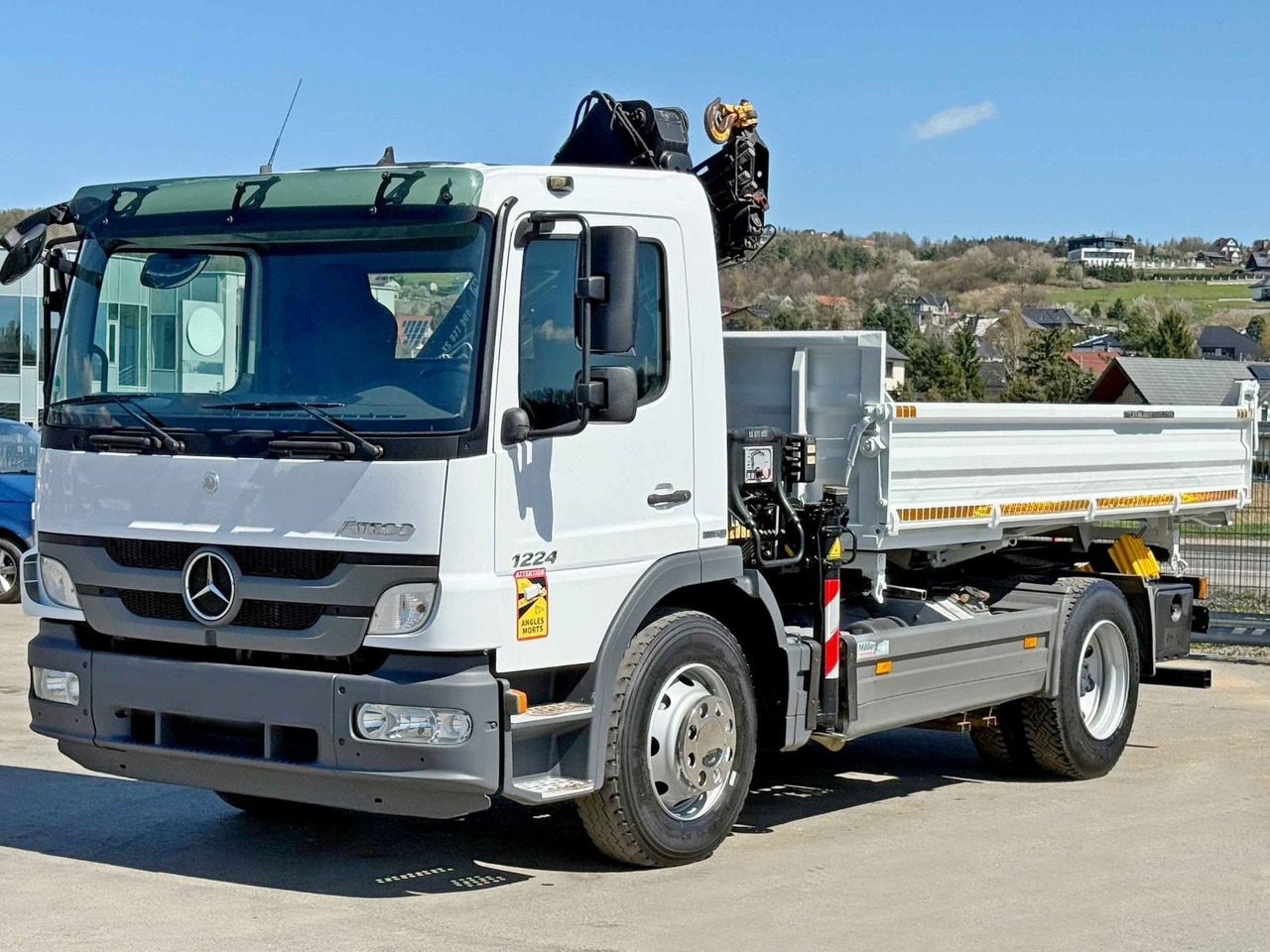 Mercedes-Benz ATEGO 1224 * KIPPER 4,00 m * HIAB 077 BS - 2 DUO - Xe cẩu tự hành: hình 5 Mercedes-Benz ATEGO 1224 * KIPPER 4,00 m * HIAB 077 BS - 2 DUO - Xe cẩu tự hành: hình 5