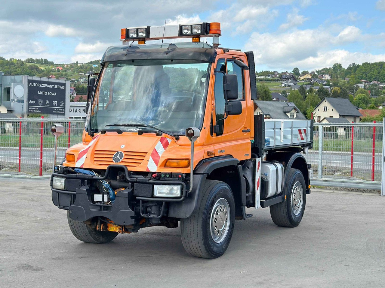 Mercedes-Benz UNIMOG 400 * KIPPER 2,40 * 4x4 * TOPZUSTAND - Xe ben: hình 2 Mercedes-Benz UNIMOG 400 * KIPPER 2,40 * 4x4 * TOPZUSTAND - Xe ben: hình 2