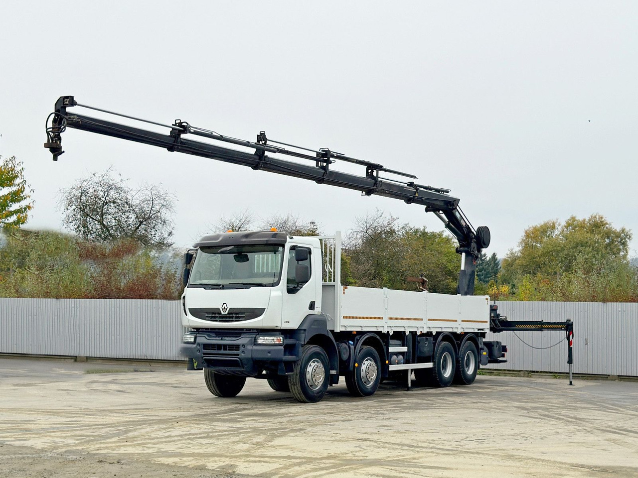 Renault KERAX 430 * HIAB 211 EP-5 HIDUO /FUNK *8x4 - Xe cẩu tự hành: hình 2 Renault KERAX 430 * HIAB 211 EP-5 HIDUO /FUNK *8x4 - Xe cẩu tự hành: hình 2