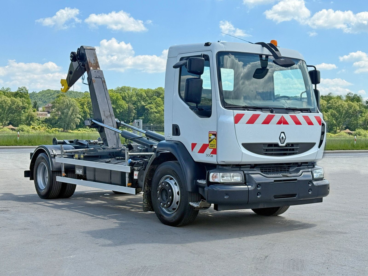 Renault MIDLUM 300 DXI* ABROLLKIPPER * TOPZUSTAND - Xe tải nâng móc, Xe cẩu tự hành: hình 1 Renault MIDLUM 300 DXI* ABROLLKIPPER * TOPZUSTAND - Xe tải nâng móc, Xe cẩu tự hành: hình 1