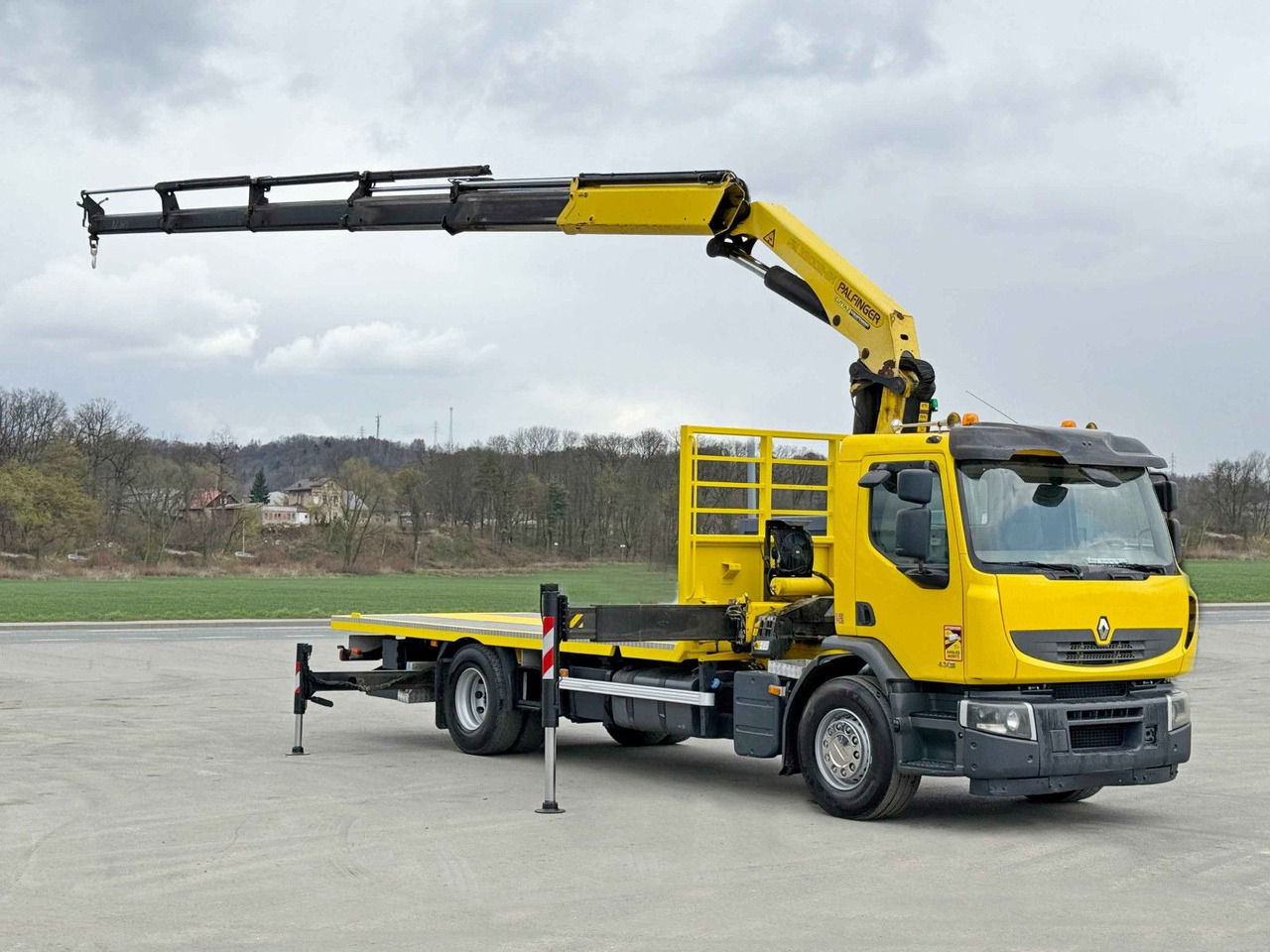Renault PREMIUM 430 DXI* PK 27002/FUNK * TOPZUSTAND Renault PREMIUM 430 DXI* PK 33002 EH/FUNK * TOPZUSTAND - Xe cẩu tự hành, Xe tải thùng lửng/ Phẳng: hình 2 Renault PREMIUM 430 DXI* PK 27002/FUNK * TOPZUSTAND Renault PREMIUM 430 DXI* PK 33002 EH/FUNK * TOPZUSTAND - Xe cẩu tự hành, Xe tải thùng lửng/ Phẳng: hình 2