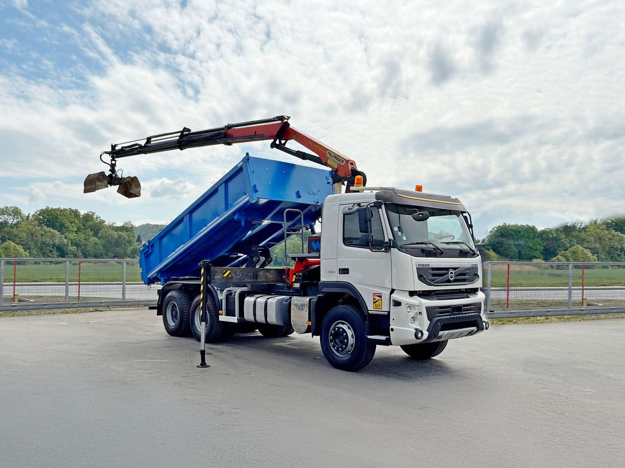 Volvo FMX 450 Kipper 5,15m * PK 14002-EH B * 6x4 * TOP - Xe cẩu tự hành: hình 2 Volvo FMX 450 Kipper 5,15m * PK 14002-EH B * 6x4 * TOP - Xe cẩu tự hành: hình 2
