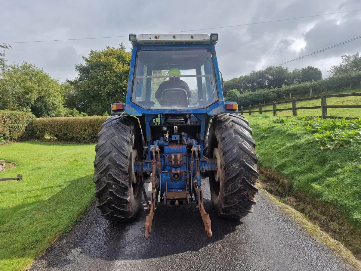 Ford TW15 - Máy cày: hình 4 Ford TW15 - Máy cày: hình 4