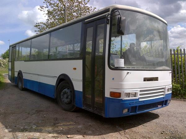 1993 VOLVO B10m 10 METRE BUS LEFT HAND DRIVE - Xe bus ngoại ô: hình 1 1993 VOLVO B10m 10 METRE BUS LEFT HAND DRIVE - Xe bus ngoại ô: hình 1