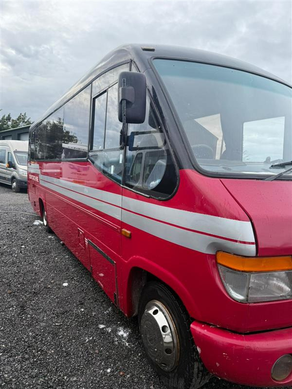 2005 Mercedes 29 seat Plaxton Cheetah minicoach - Xe bus mini, Xe van chở khách: hình 3 2005 Mercedes 29 seat Plaxton Cheetah minicoach - Xe bus mini, Xe van chở khách: hình 3