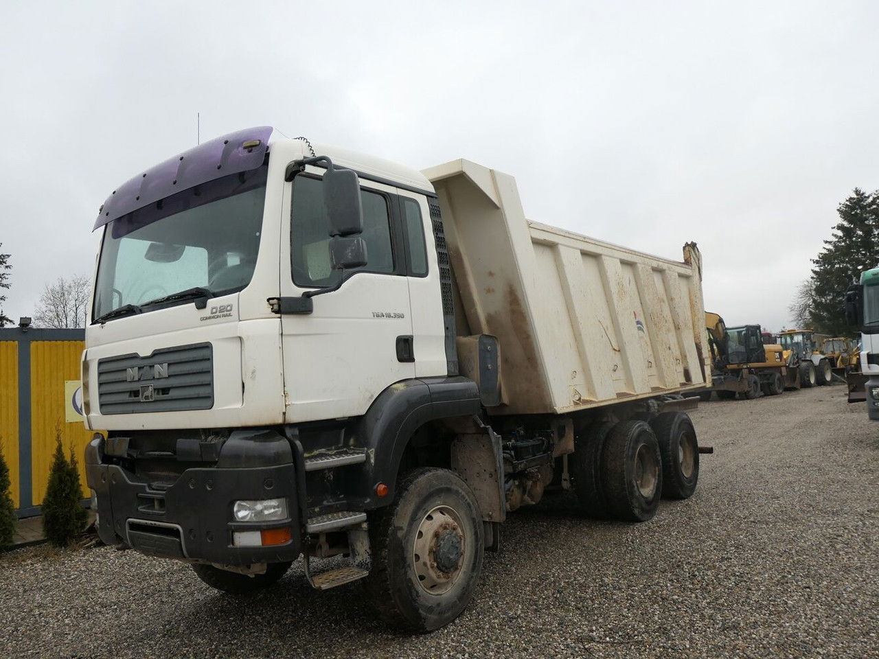 MAN TGA 33.390 - Xe ben: hình 2 MAN TGA 33.390 - Xe ben: hình 2