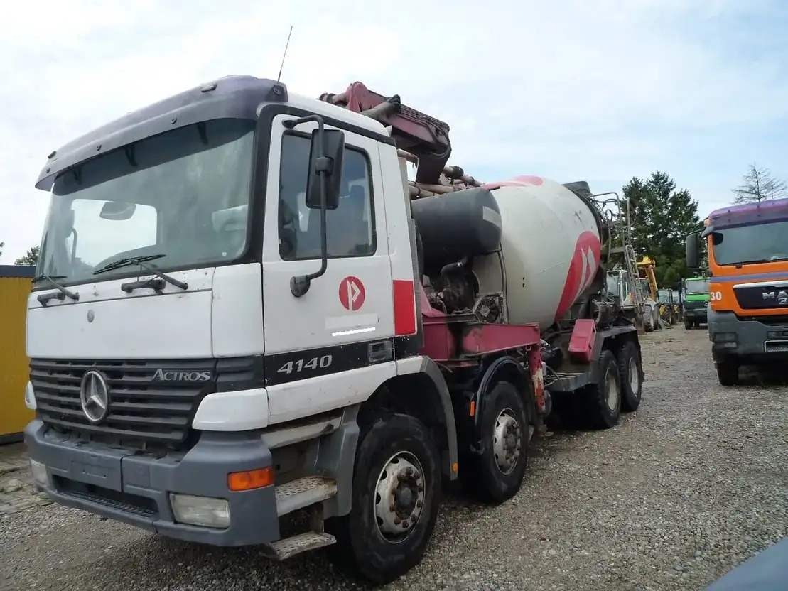 Mercedes-Benz Actros 4141 - Xe trộn bơm bê tông: hình 4 Mercedes-Benz Actros 4141 - Xe trộn bơm bê tông: hình 4