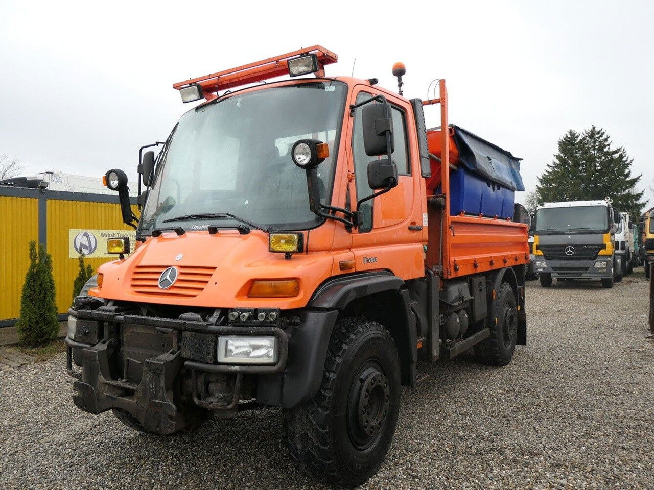 Mercedes-Benz Unimog U500 - Xe dọn tuyết: hình 2 Mercedes-Benz Unimog U500 - Xe dọn tuyết: hình 2