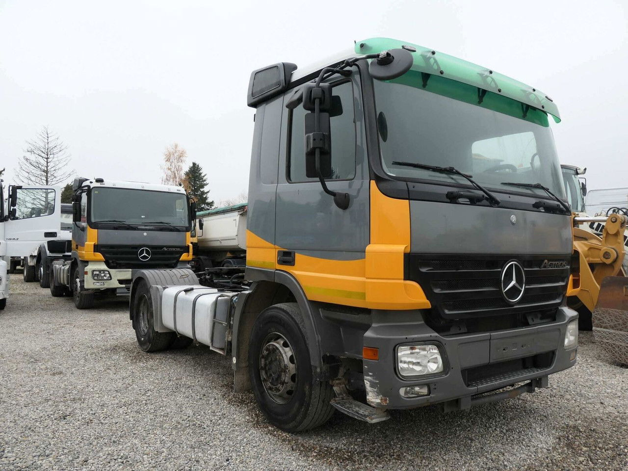 Mercedes-Benz Actros 1846 - Xe đầu kéo: hình 3 Mercedes-Benz Actros 1846 - Xe đầu kéo: hình 3