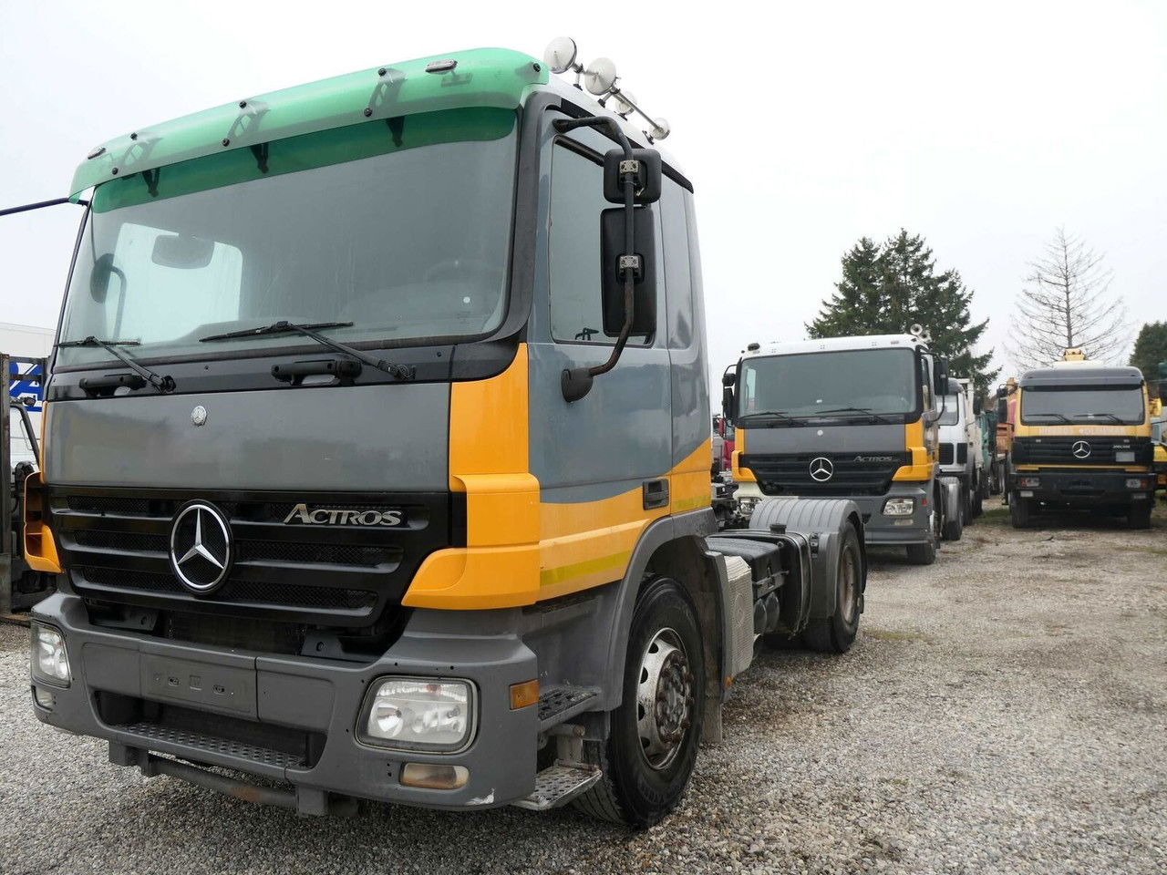 Mercedes-Benz Actros 1846 - Xe đầu kéo: hình 4 Mercedes-Benz Actros 1846 - Xe đầu kéo: hình 4