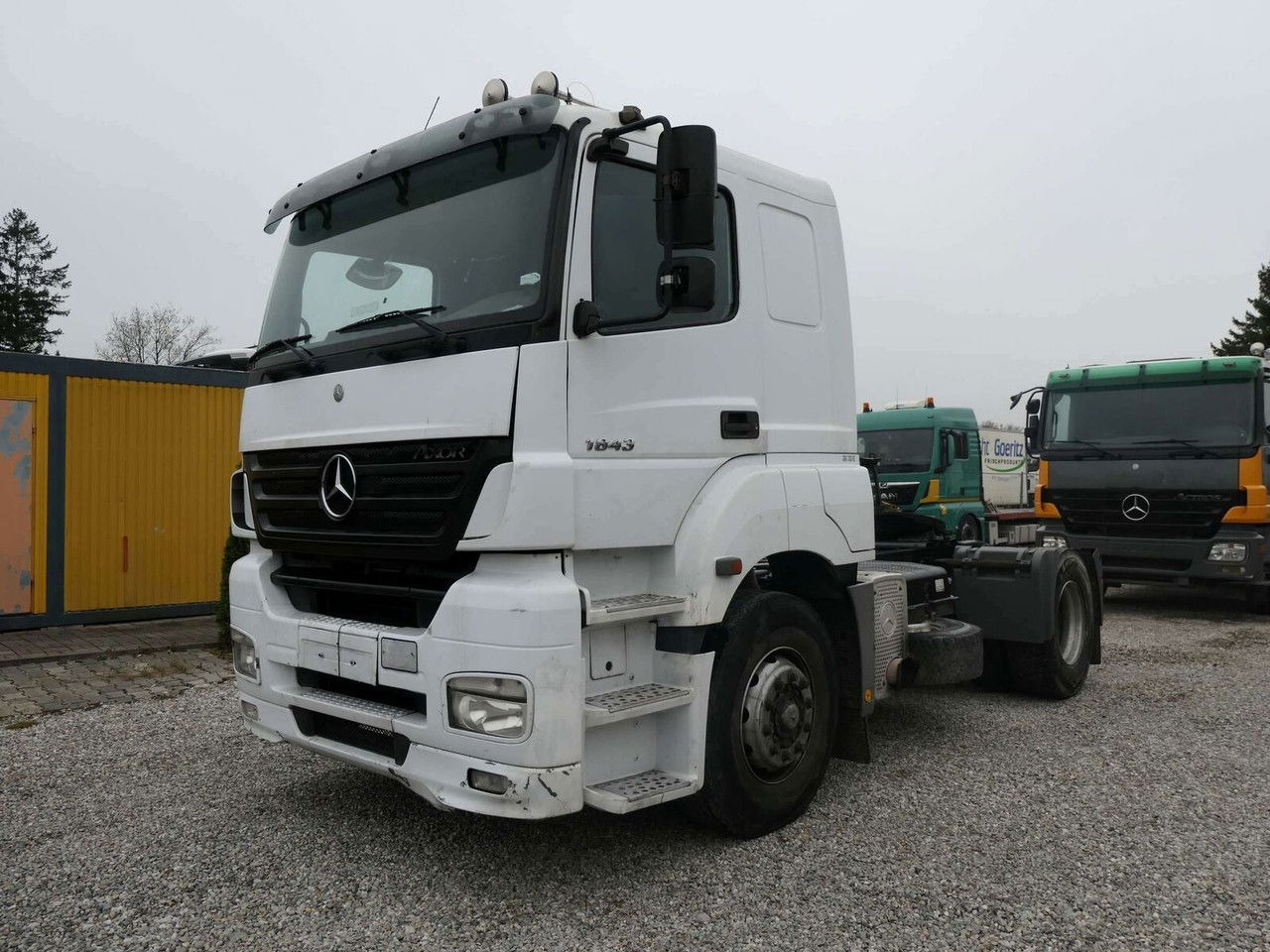 Mercedes-Benz Axor 1843 - Xe đầu kéo: hình 4 Mercedes-Benz Axor 1843 - Xe đầu kéo: hình 4