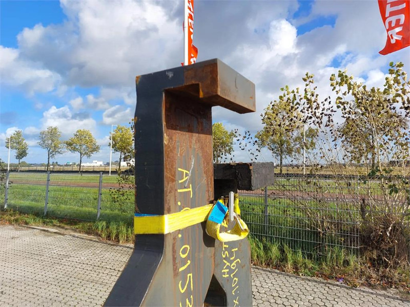 Chĩa cho Thiết bị xử lý vật liệu Hyster TW KISSING COIL FORKS H32XM-12 / AT.06.0153H1U: hình 9 Chĩa cho Thiết bị xử lý vật liệu Hyster TW KISSING COIL FORKS H32XM-12 / AT.06.0153H1U: hình 9