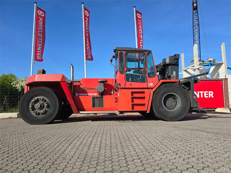 Kalmar DCE330 RoRo - Xe nâng diesel: hình 1 Kalmar DCE330 RoRo - Xe nâng diesel: hình 1