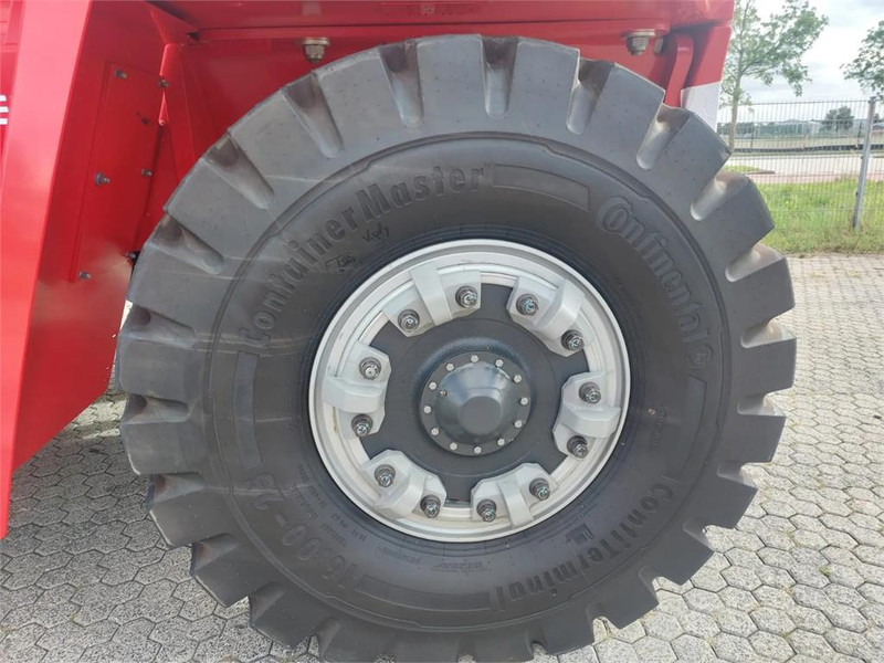 Xe nâng diesel Kalmar DCG330-12: hình 15 Xe nâng diesel Kalmar DCG330-12: hình 15