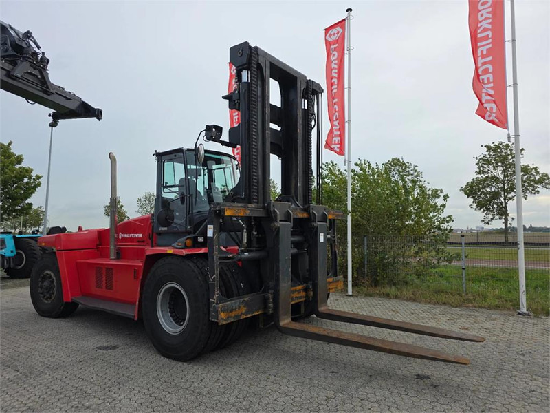 Kalmar DCG330-12 - Xe nâng diesel: hình 3 Kalmar DCG330-12 - Xe nâng diesel: hình 3