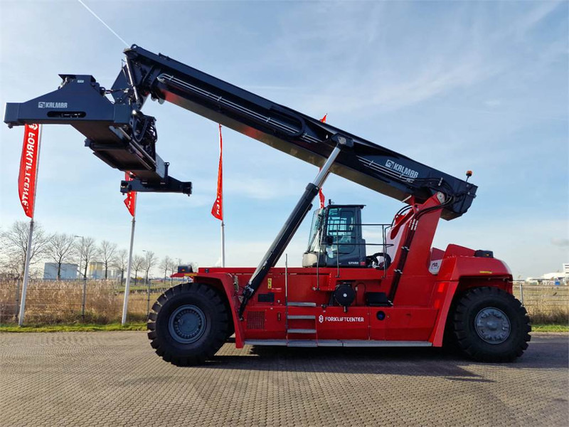 Kalmar DRG450-65S5 - Xe tiếp cận xếp chồng: hình 2 Kalmar DRG450-65S5 - Xe tiếp cận xếp chồng: hình 2