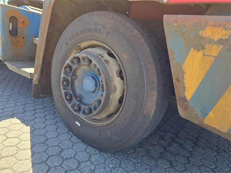 Cho thuê Terberg YT222 Terberg YT222: hình 14