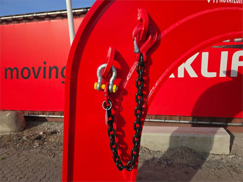 Novatech Gooseneck Safety Chains - Thiết bị xử lý vật liệu: hình 1 Novatech Gooseneck Safety Chains - Thiết bị xử lý vật liệu: hình 1