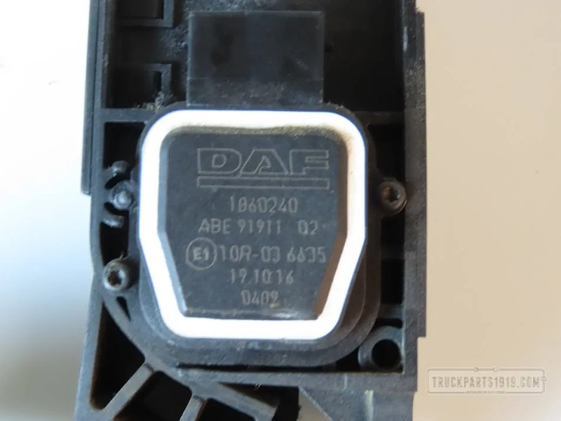 DAF 1860240 Gaspedaal DAF XF - Bảng điều khiển cho Xe tải: hình 2 DAF 1860240 Gaspedaal DAF XF - Bảng điều khiển cho Xe tải: hình 2