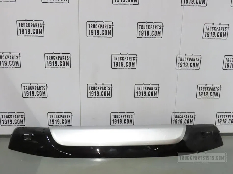 DAF Body & Chassis Parts Zonneklep CF Euro 6 plat dak - Cabin và nội thất cho Xe tải: hình 1 DAF Body & Chassis Parts Zonneklep CF Euro 6 plat dak - Cabin và nội thất cho Xe tải: hình 1