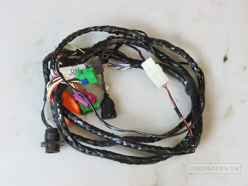 DAF Electrical System Kabelboom deur Li. DAF CF - Cáp/ Dây nịt cho Xe tải: hình 1 DAF Electrical System Kabelboom deur Li. DAF CF - Cáp/ Dây nịt cho Xe tải: hình 1