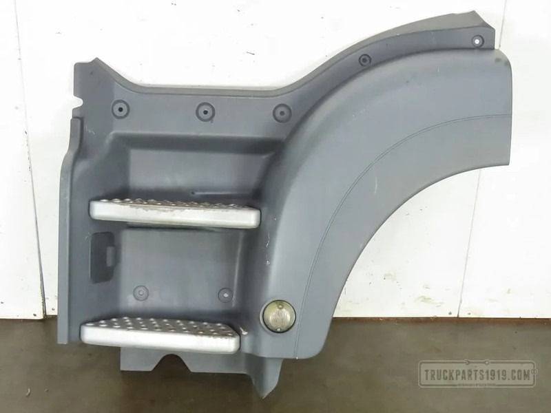 MAN Body & Chassis Parts Instapbak Li. TGS - Bậc bước cho Xe tải: hình 1 MAN Body & Chassis Parts Instapbak Li. TGS - Bậc bước cho Xe tải: hình 1