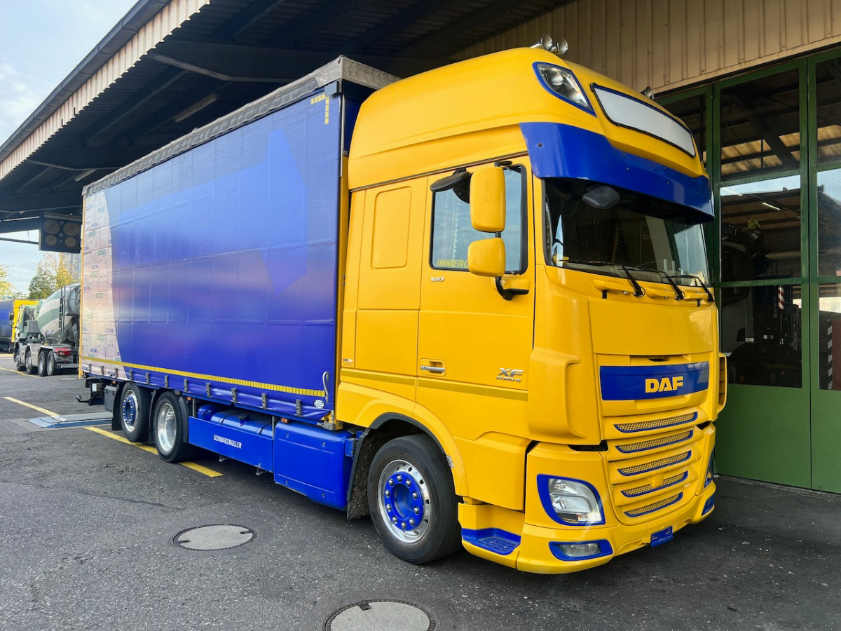 DAF XF 510 Jumbo - Xe tải thùng mui bạt: hình 1 DAF XF 510 Jumbo - Xe tải thùng mui bạt: hình 1