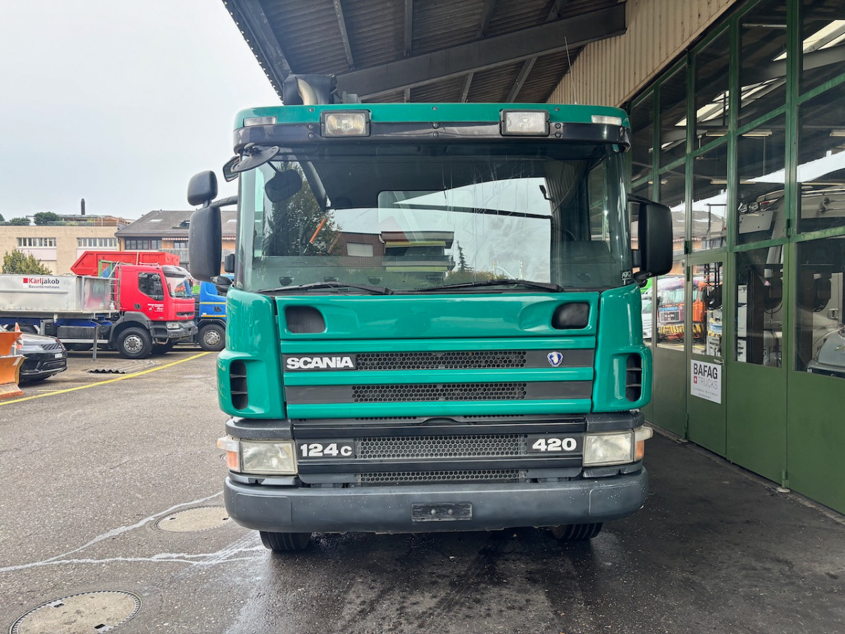 SCANIA P124CB8x4 - Xe trộn bê tông: hình 3 SCANIA P124CB8x4 - Xe trộn bê tông: hình 3