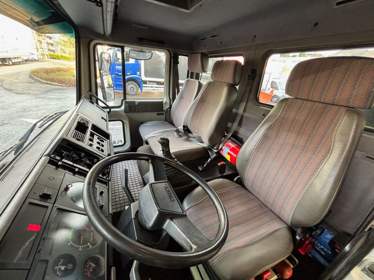 VOLVO FL6H615 - Xe đầu kéo: hình 3 VOLVO FL6H615 - Xe đầu kéo: hình 3