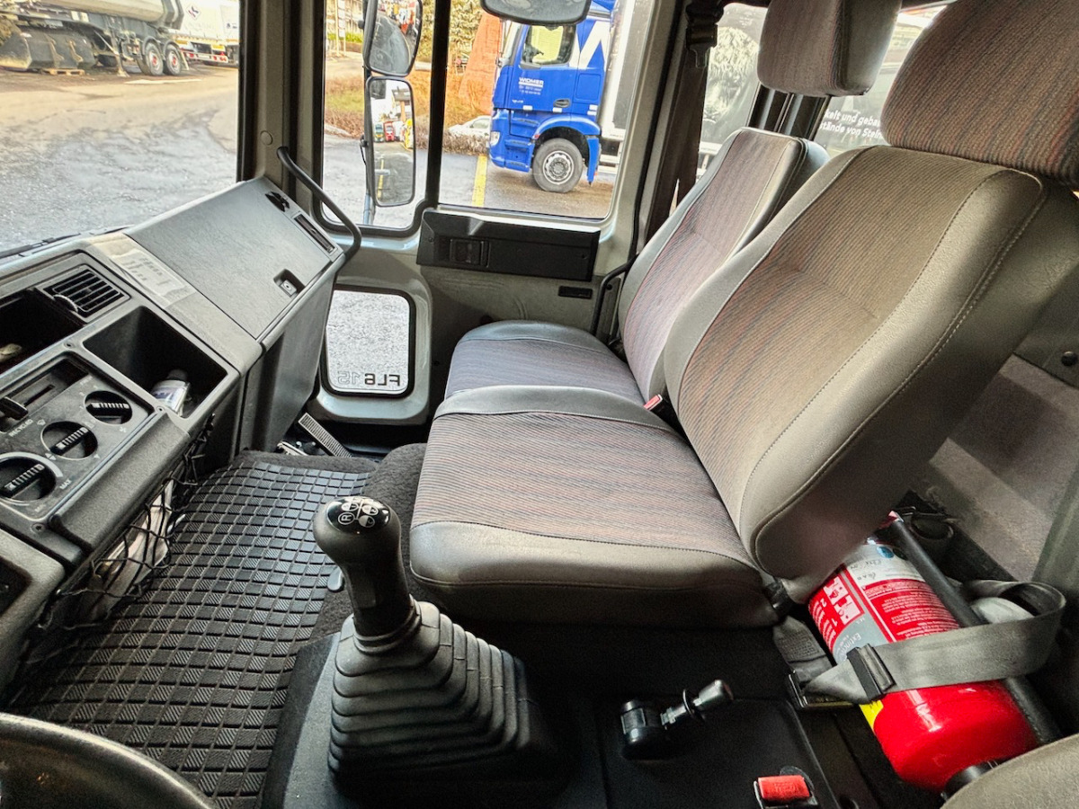 VOLVO FL6H615 - Xe đầu kéo: hình 4 VOLVO FL6H615 - Xe đầu kéo: hình 4