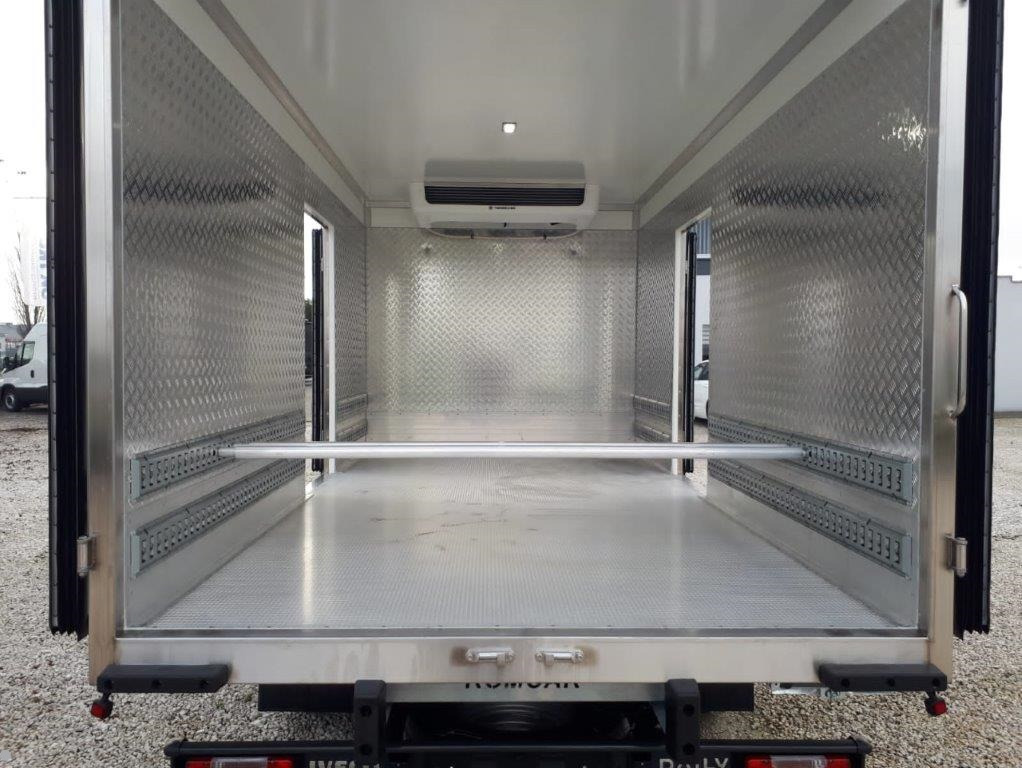 Iveco Daily 70C21A8 Tiefkühkoffer -18°C - Xe van đông lạnh: hình 2 Iveco Daily 70C21A8 Tiefkühkoffer -18°C - Xe van đông lạnh: hình 2