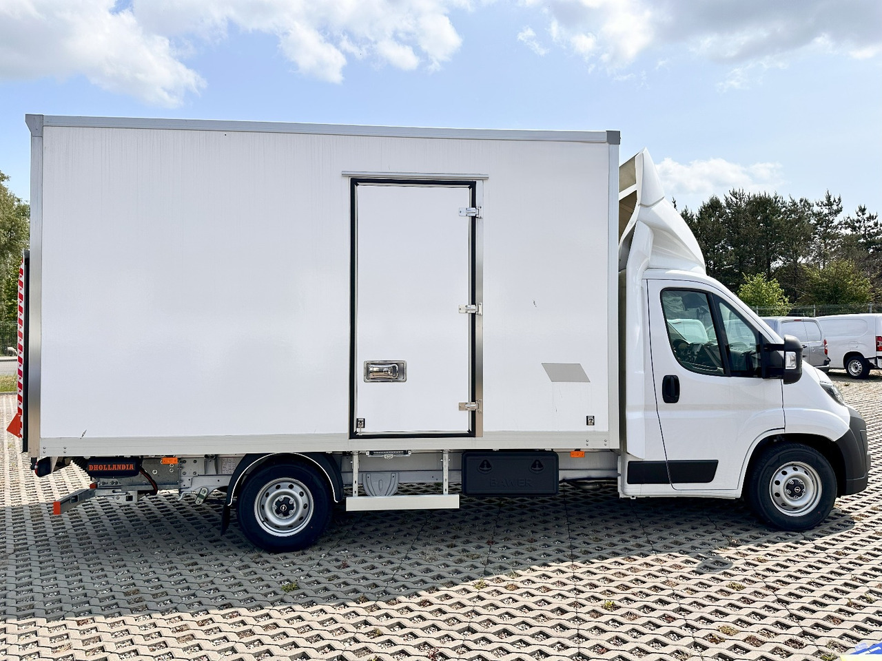 Opel Movano 180 DHollandia - Xe tải nhỏ thùng kín: hình 2 Opel Movano 180 DHollandia - Xe tải nhỏ thùng kín: hình 2