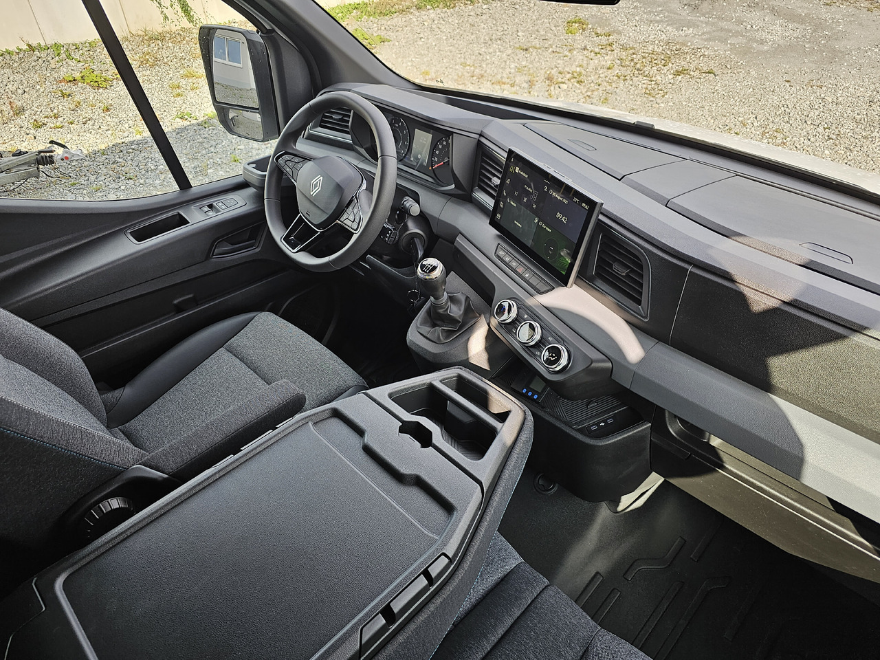 Renault Master 170 8 Pal Dachspoiler - Xe van thùng mui bạt: hình 4 Renault Master 170 8 Pal Dachspoiler - Xe van thùng mui bạt: hình 4