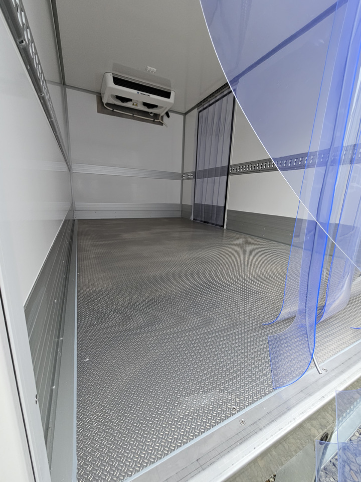 Renault Master Kühlkoffer O°/+20°C 230V Standkühlung - Xe van đông lạnh: hình 3 Renault Master Kühlkoffer O°/+20°C 230V Standkühlung - Xe van đông lạnh: hình 3