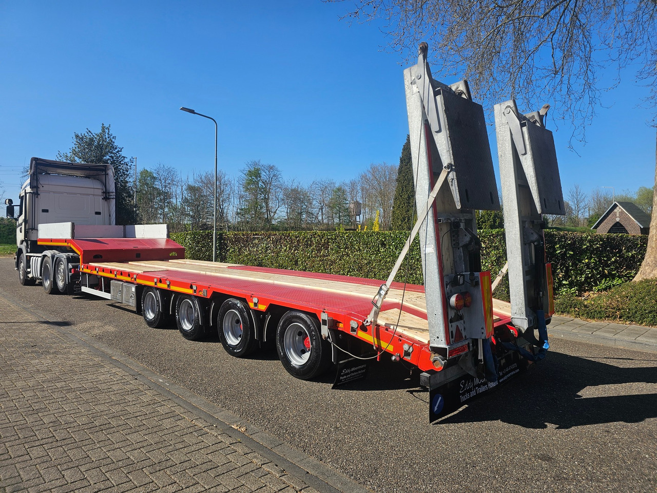 Hangler SVS-H 580 Semie Lowloader - Sơ mi rơ moóc thùng thấp: hình 2 Hangler SVS-H 580 Semie Lowloader - Sơ mi rơ moóc thùng thấp: hình 2