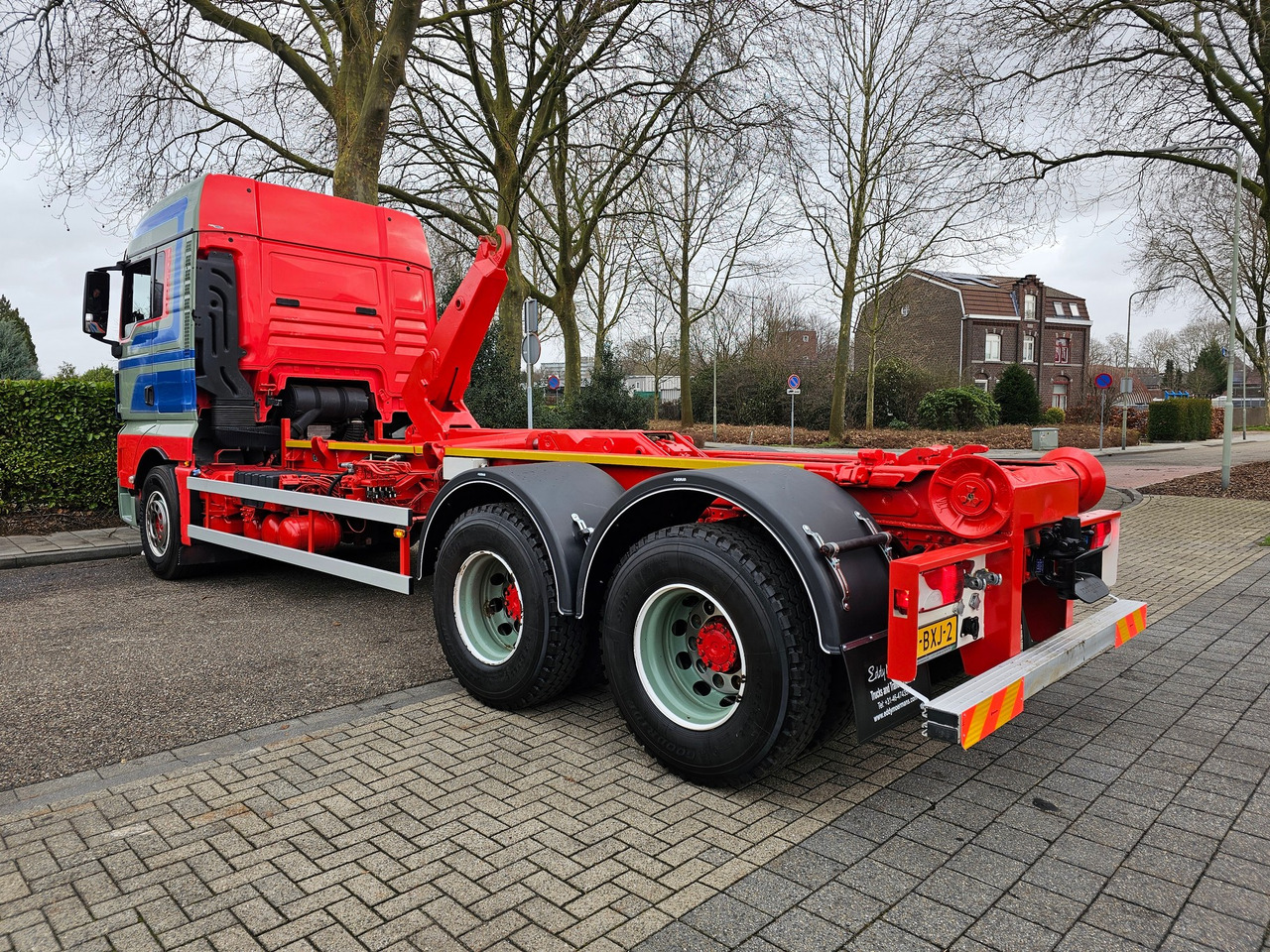 MAN TGX 26.560 XLX 6X4 - Xe tải nâng móc: hình 4 MAN TGX 26.560 XLX 6X4 - Xe tải nâng móc: hình 4
