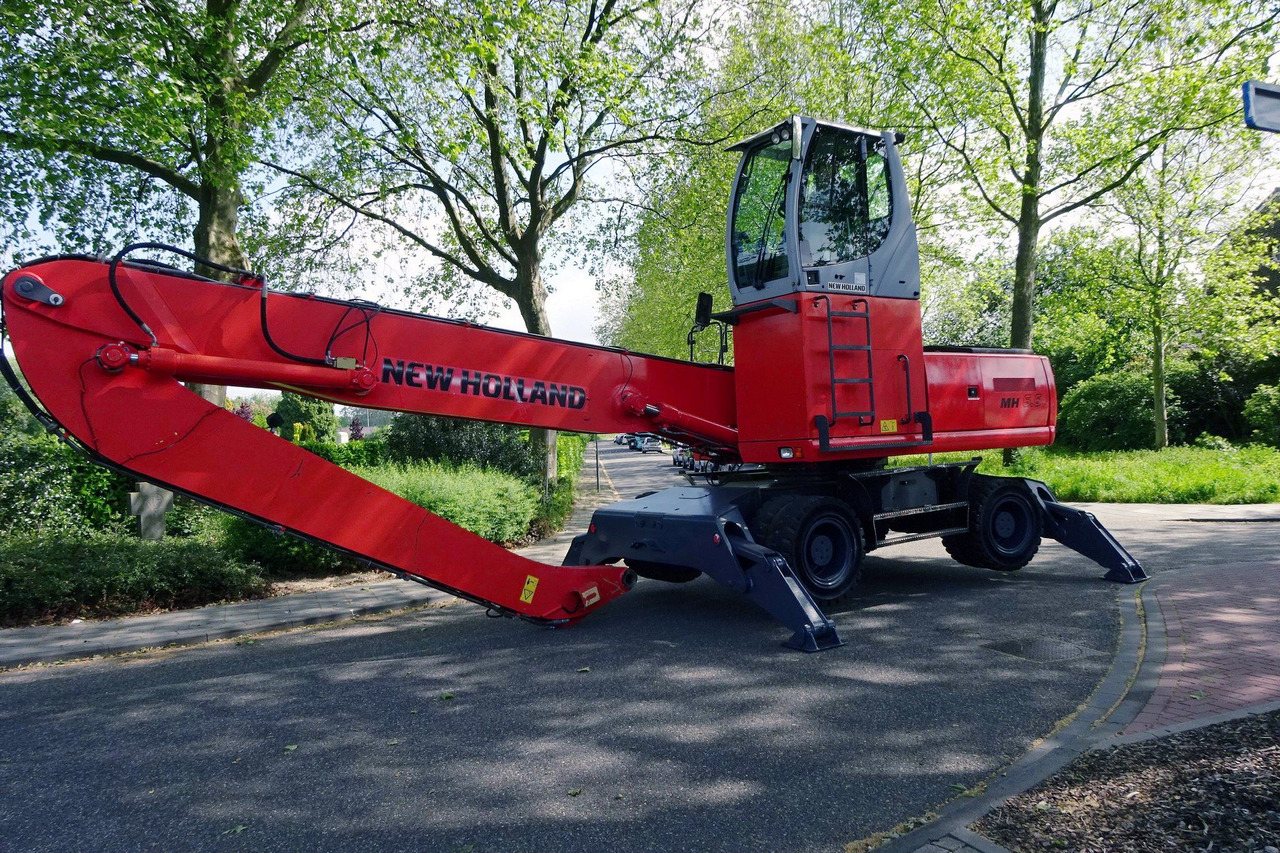 New Holland MH 6.6 Materialhandler With Magnet System - Máy cạp rác/ Công nghiệp: hình 4 New Holland MH 6.6 Materialhandler With Magnet System - Máy cạp rác/ Công nghiệp: hình 4