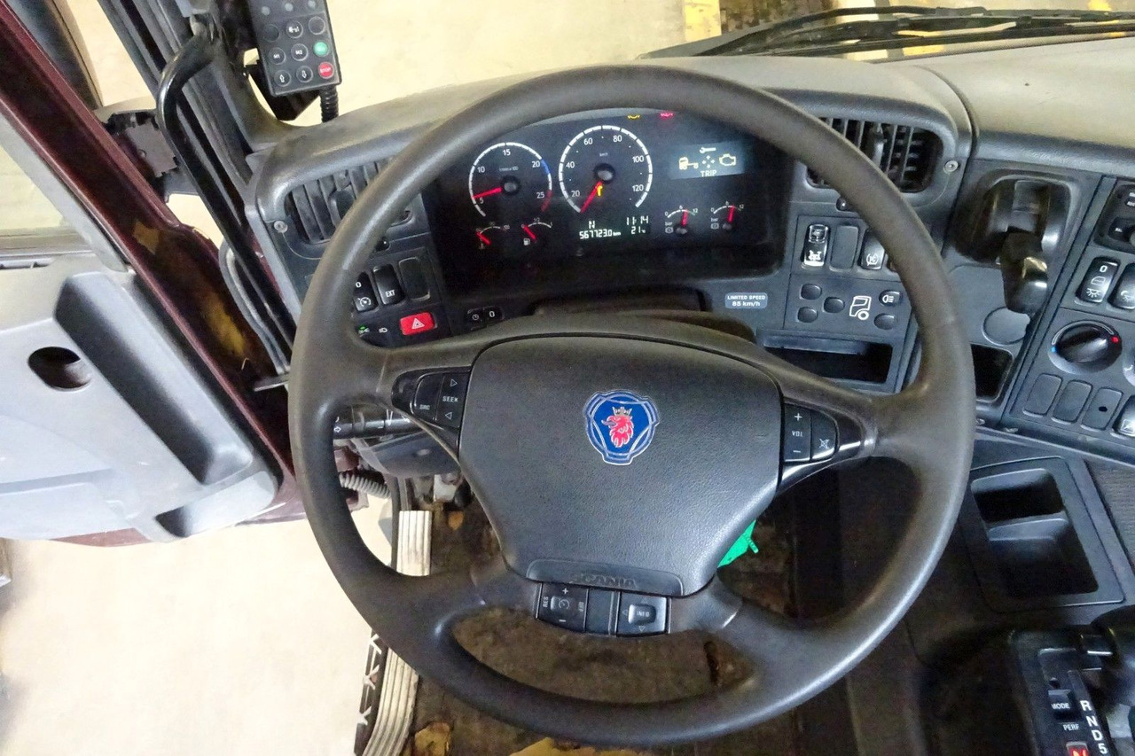 Scania P230 Cp16 - Xe tải nâng móc: hình 5 Scania P230 Cp16 - Xe tải nâng móc: hình 5