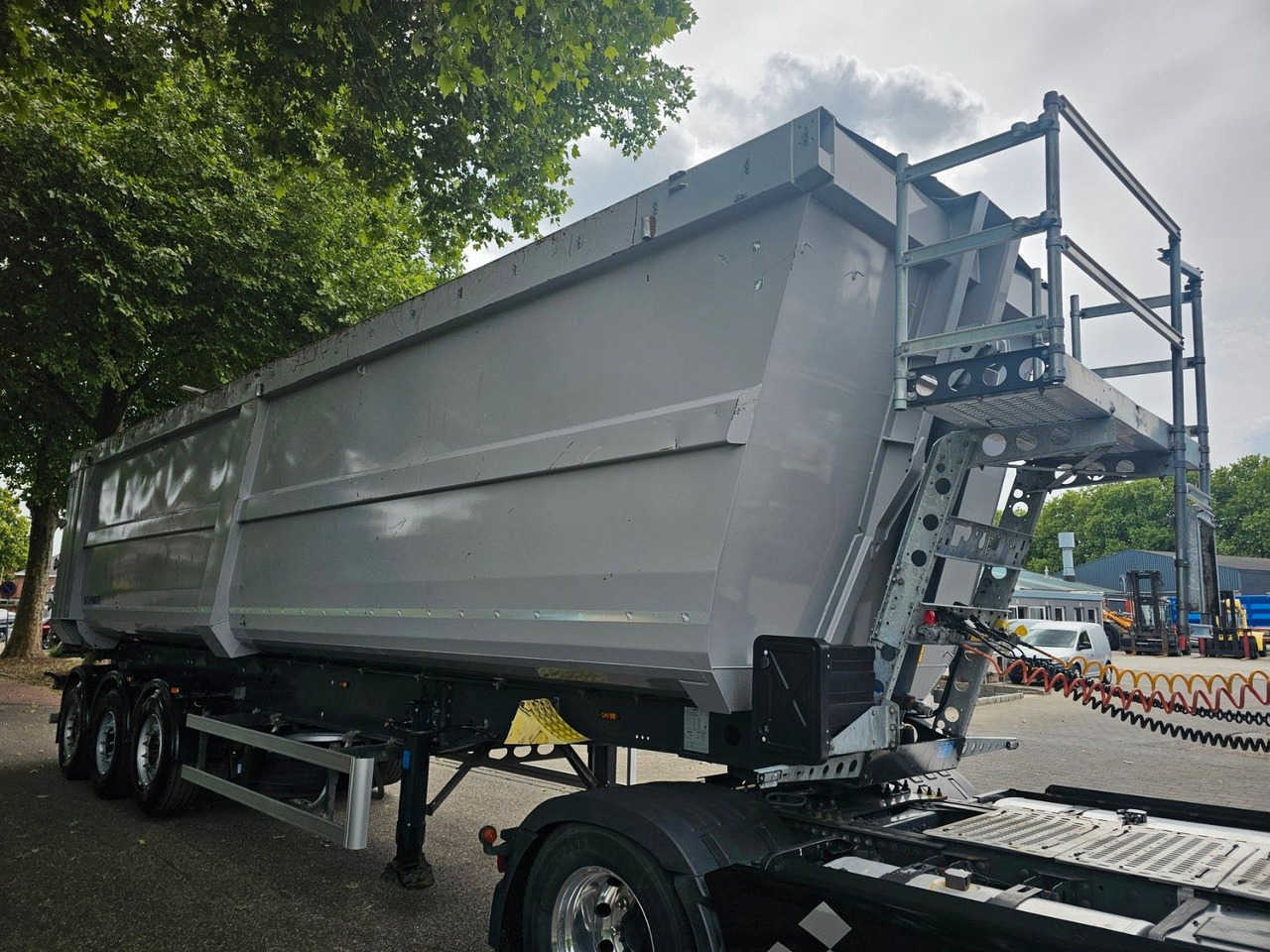 Schmitz Cargobull SGF*S3 Hardox Mude 55 m3 - Sơ mi rơ moóc ben: hình 3 Schmitz Cargobull SGF*S3 Hardox Mude 55 m3 - Sơ mi rơ moóc ben: hình 3