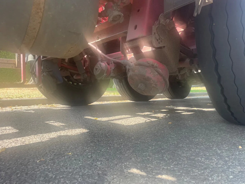 Renders 2x 20 1x 30 1x 40 in prijs verlaagt - Xe chở container/ Sơ mi rơ moóc hoán đổi thân: hình 4 Renders 2x 20 1x 30 1x 40 in prijs verlaagt - Xe chở container/ Sơ mi rơ moóc hoán đổi thân: hình 4