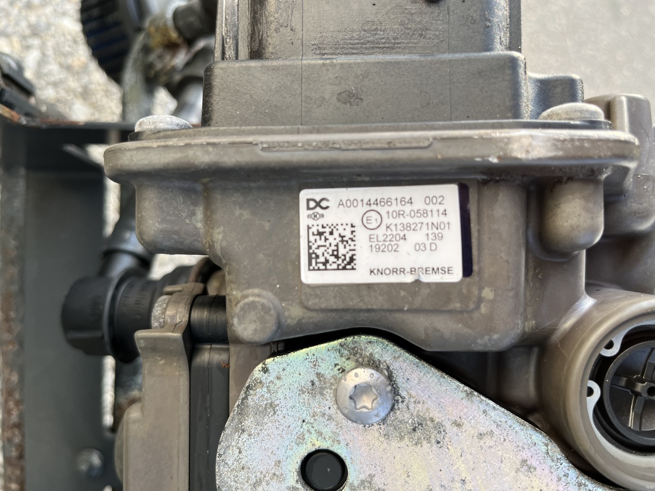 Phụ tùng phanh cho Xe tải ECTS.ELECTRONIC AIR PROCESSING UNIT, EAPU ACTROS MP4: hình 6